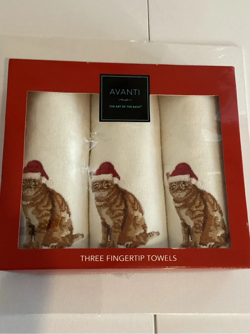 New In Box Avanti Embroidered Christmas Orange Cat Fingertip Bath Towels Lot Of3